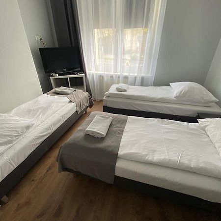 Villa Rosa Познан Екстериор снимка
