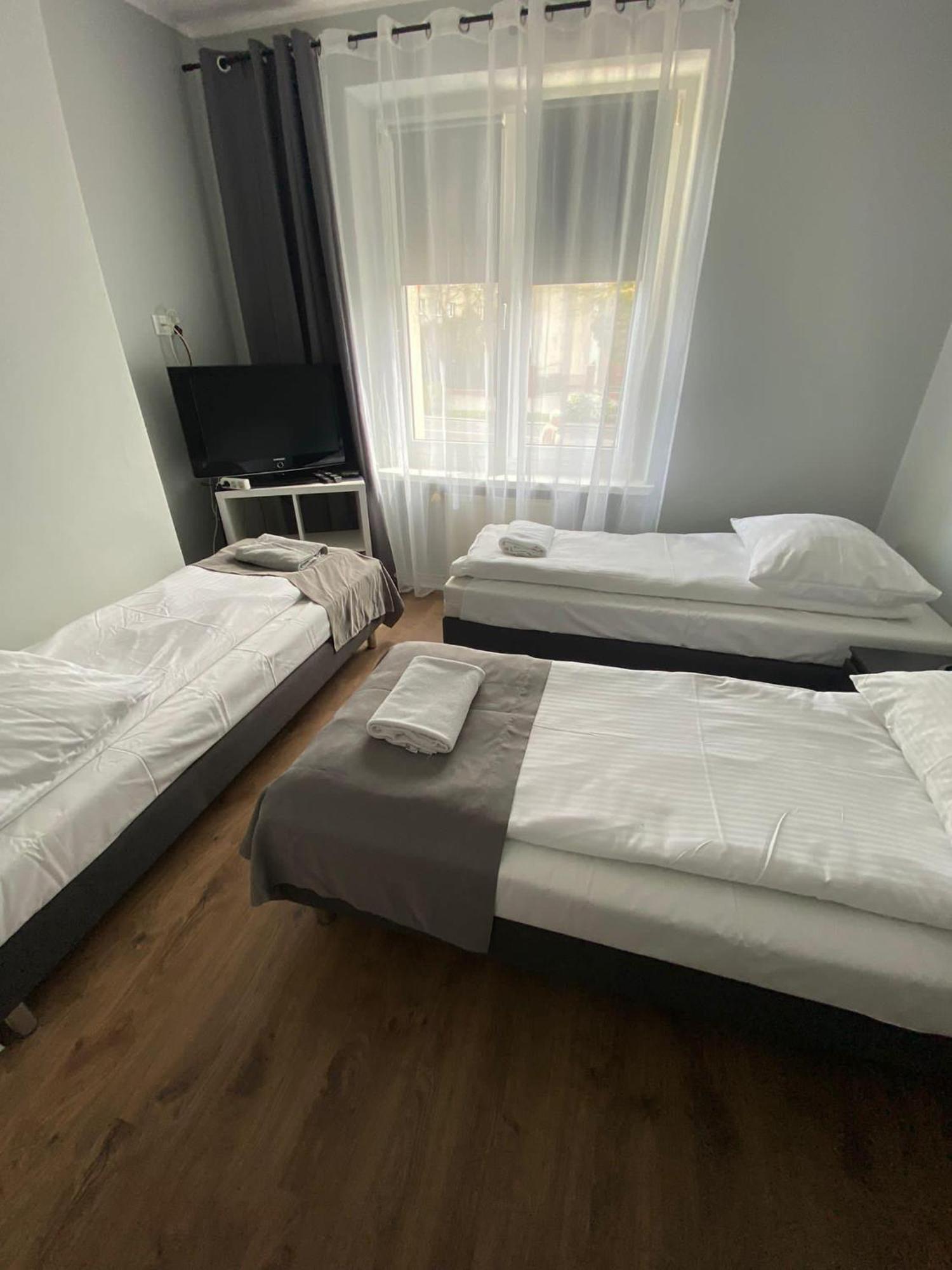 Villa Rosa Познан Екстериор снимка