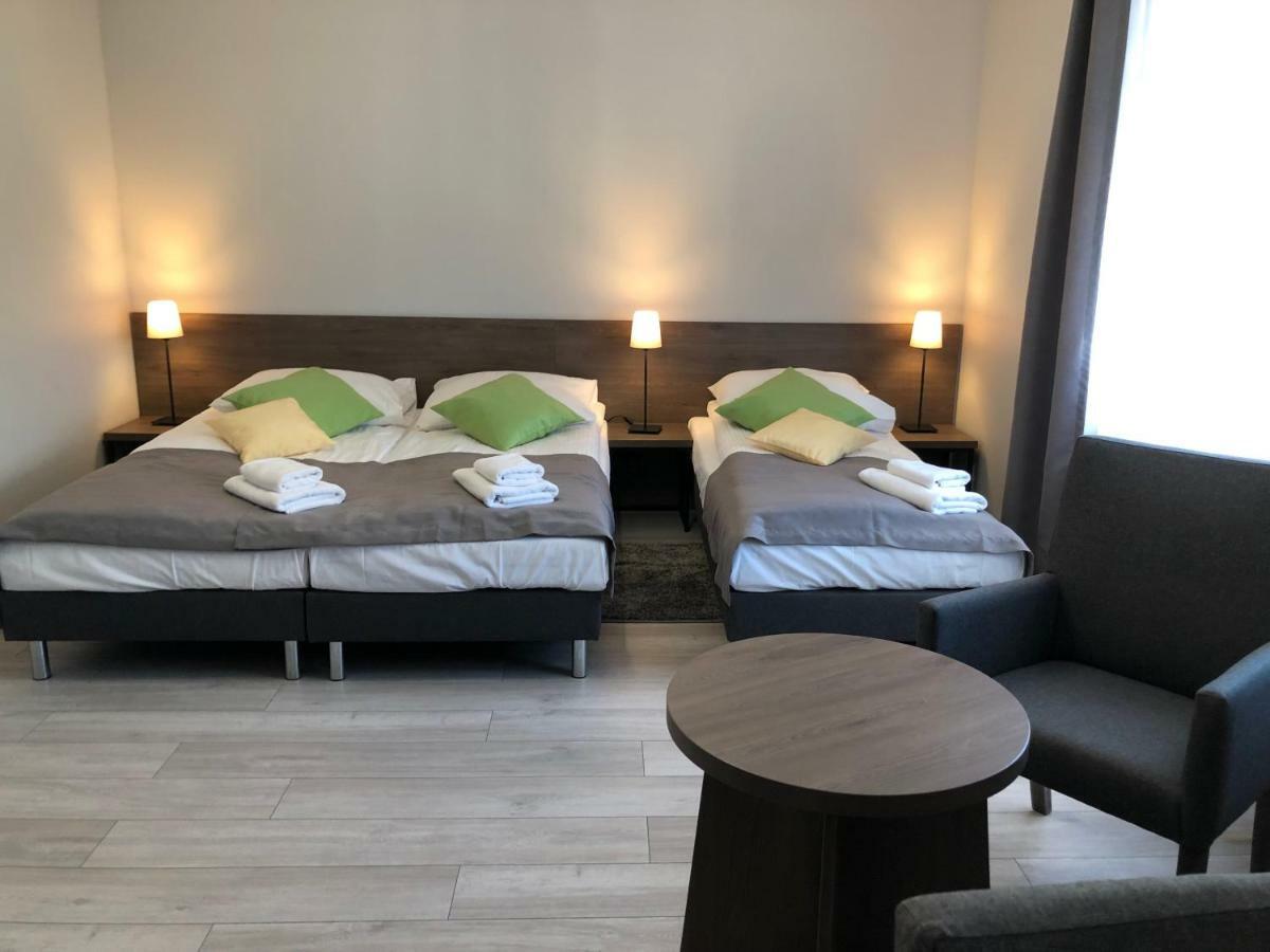 Villa Rosa Познан Екстериор снимка