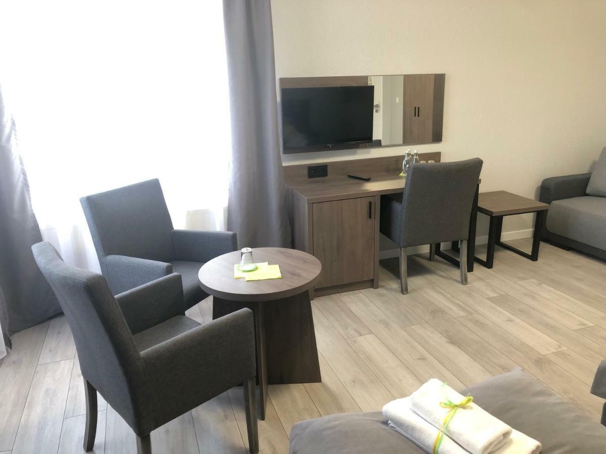 Villa Rosa Познан Екстериор снимка